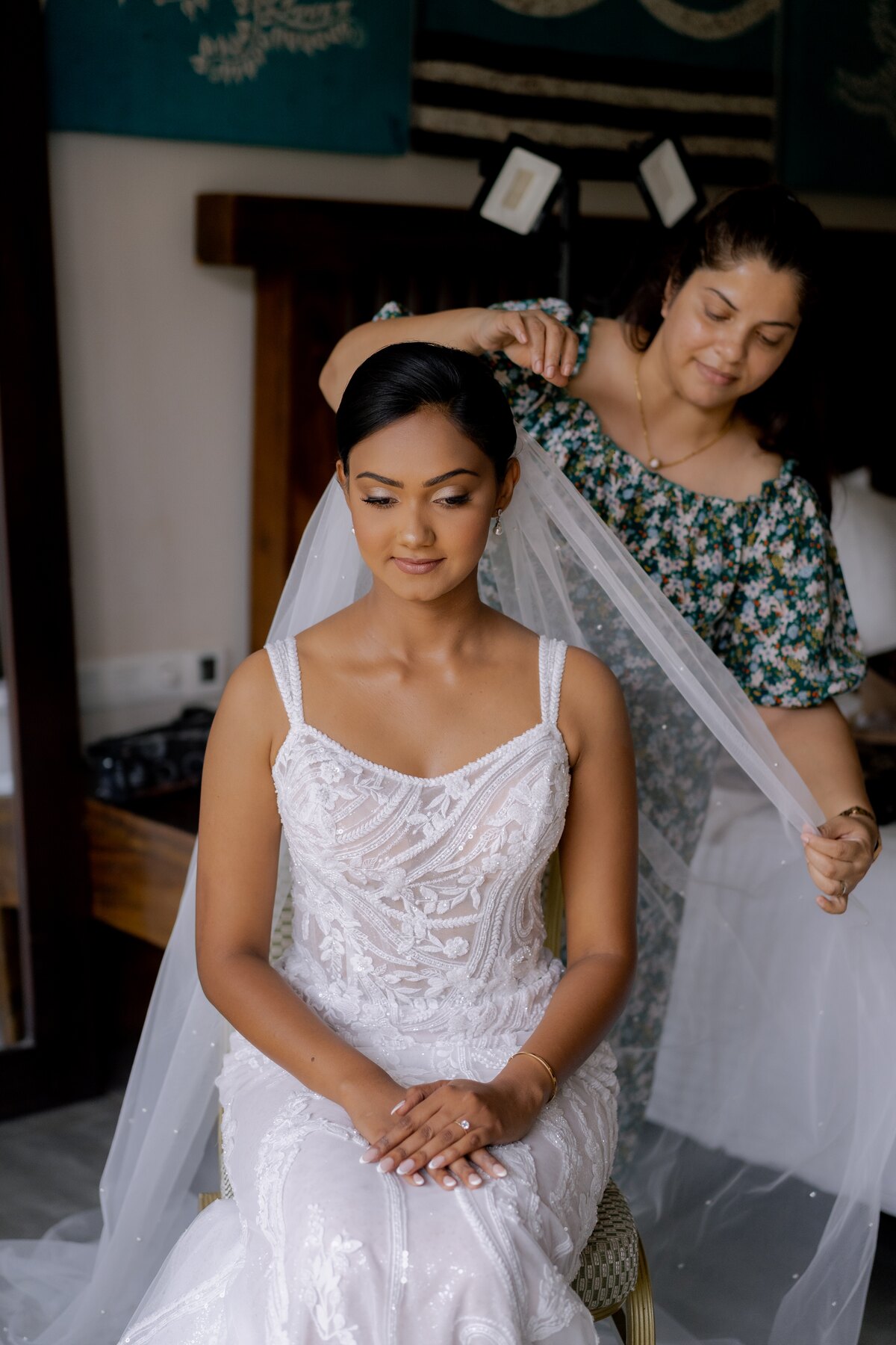 Ravindi and Tharuka portrait